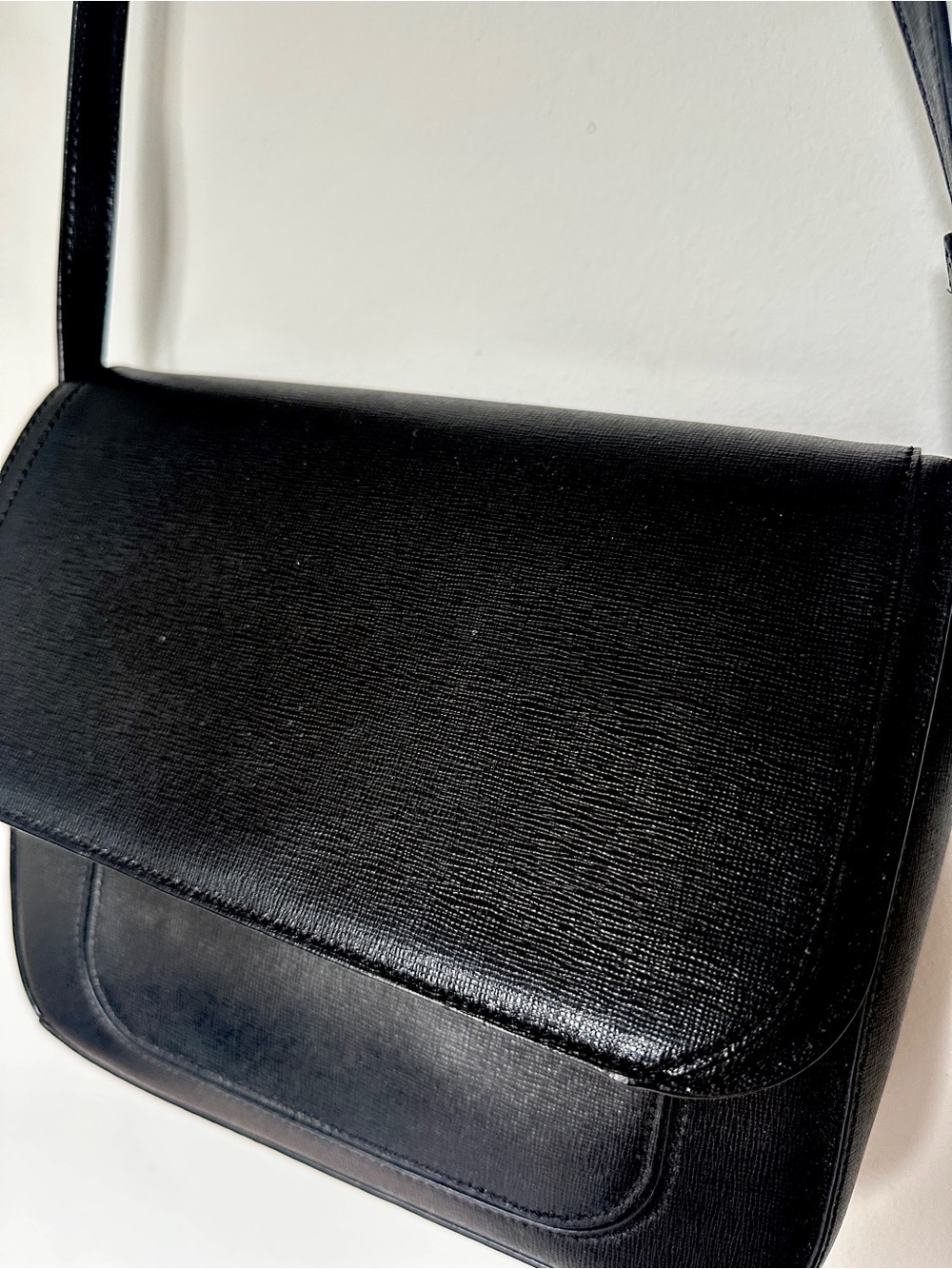 Classic Black Women’s Leather Shoulder Bag